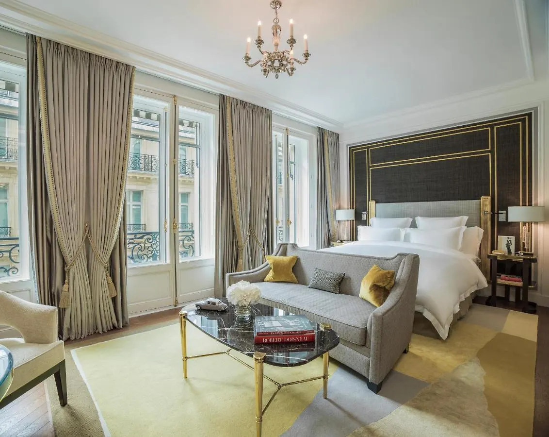 De Crillon Отель 5*